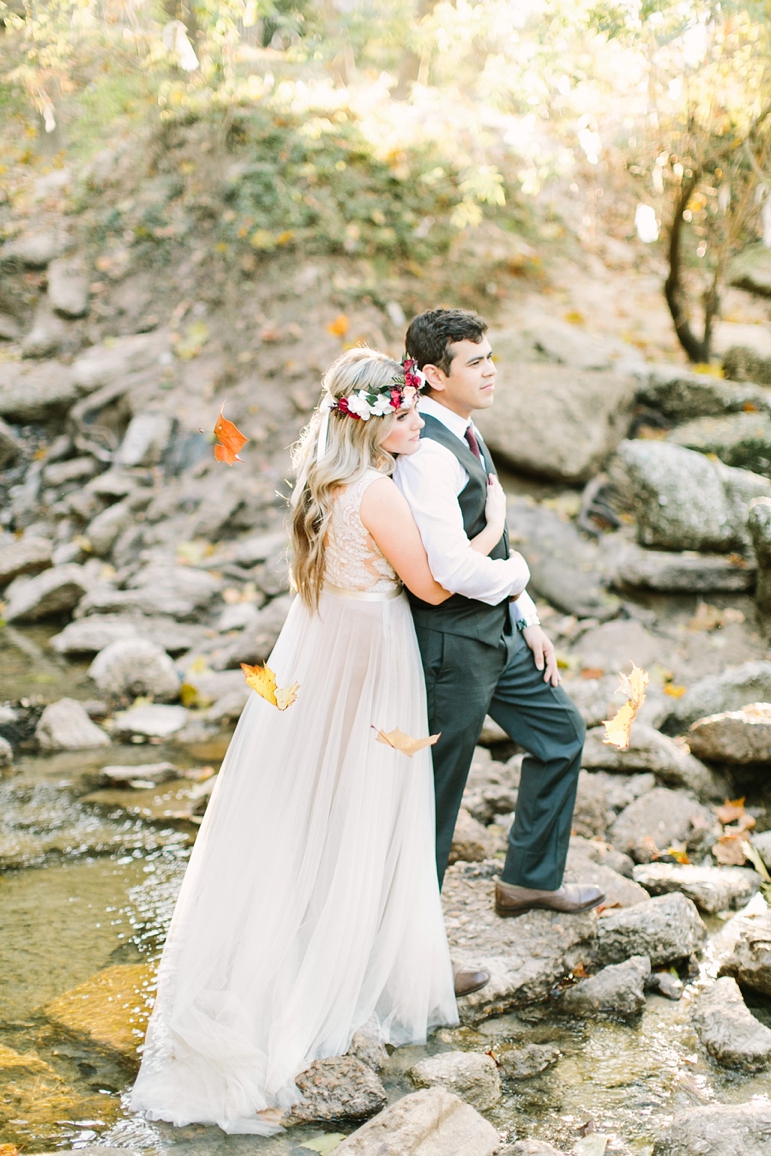 River After-Wedding Session // Mustard Seed Photography // www.mustardseedphoto.com